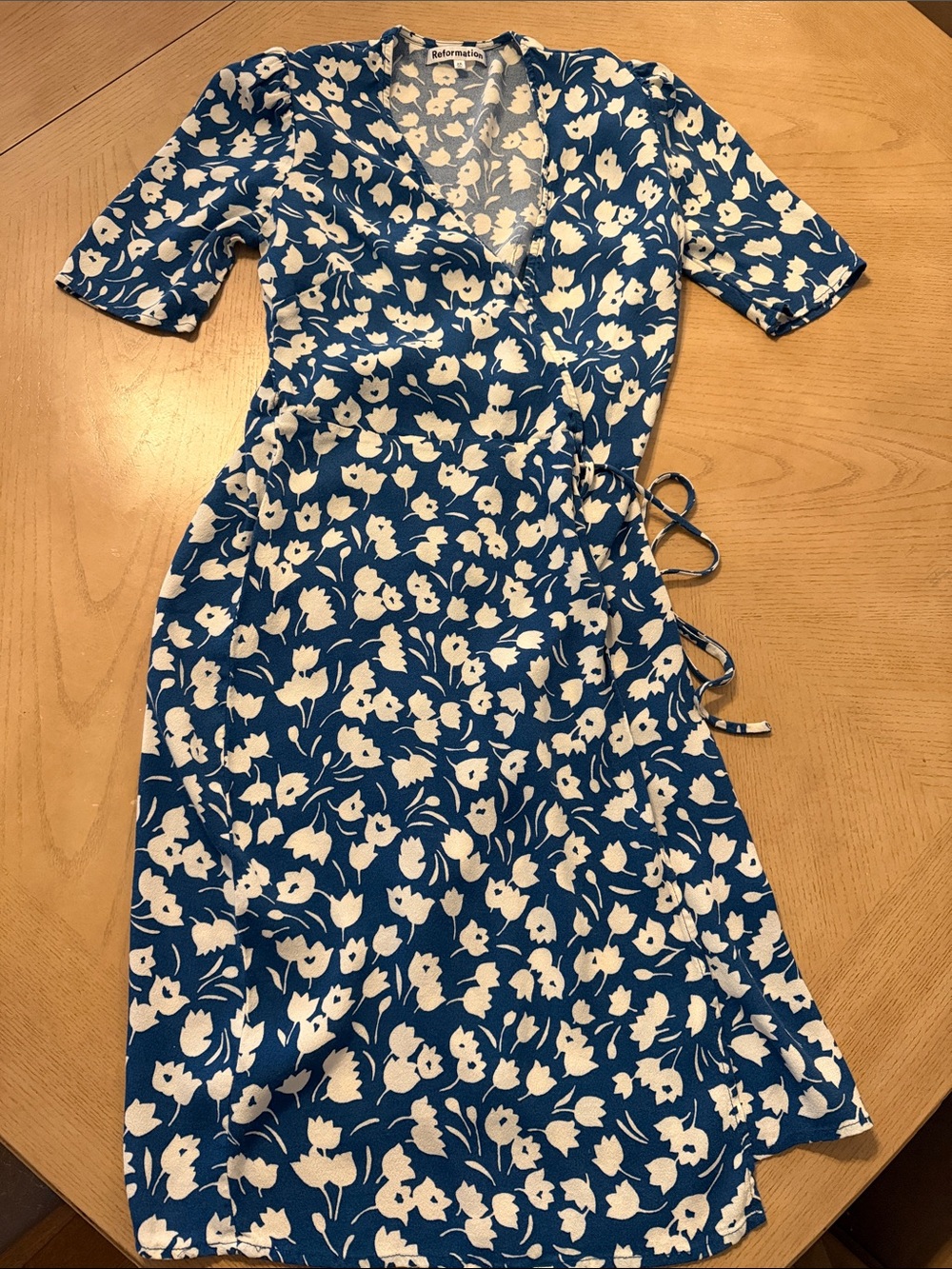 Reformation Blue and Cream Floral V-Neck wrap dress XS
